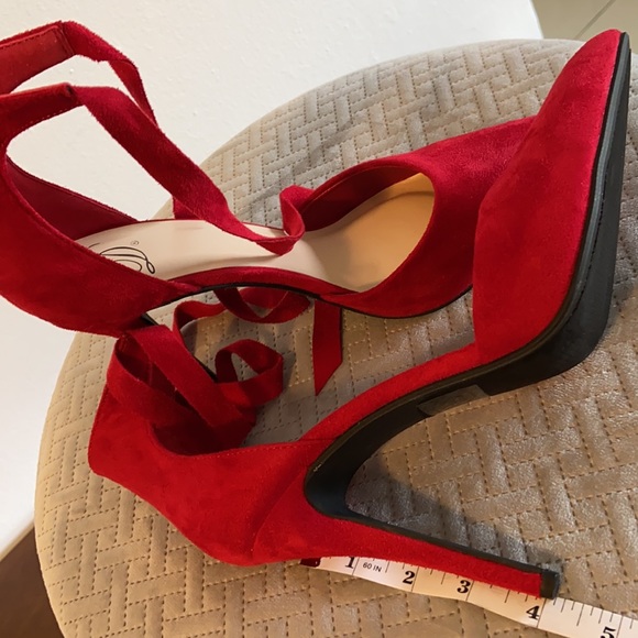 NEW Delicious Red Pump Heels| No Box - Picture 6 of 8